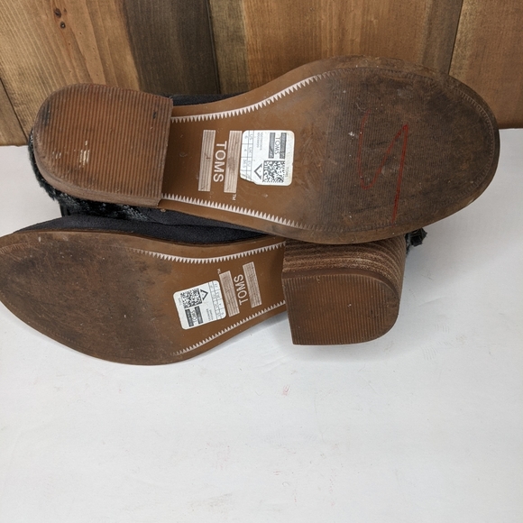 Toms Leila Suede Aztec Heeled Ankle Boot Dark Gray Black Sz 6 - Picture 10 of 12